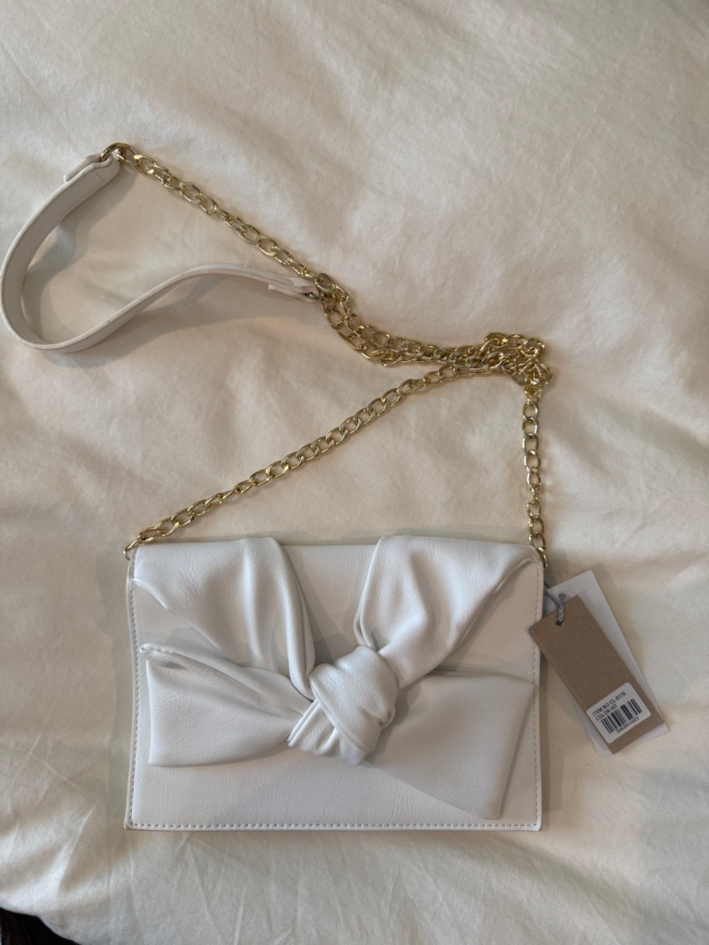 White Knot-Front Crossbody Bag with Gold Chain Strap